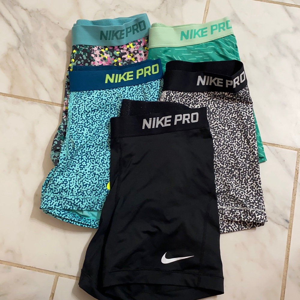 NIKE PRO BUNDLE